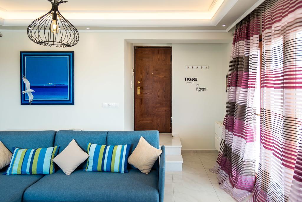 Leo - Unique Glyfada Apartment Athens Exterior photo